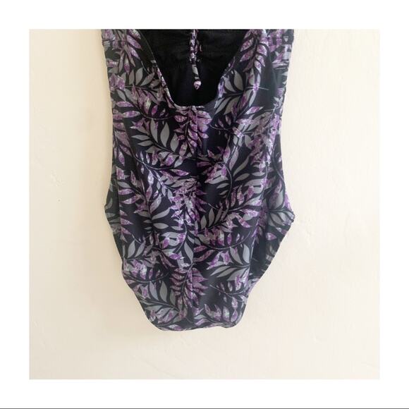 Snozu One-Piece Swimsuit Floral Black Purple Size 10 NWOT Tropical Beach - Picture 3 of 11